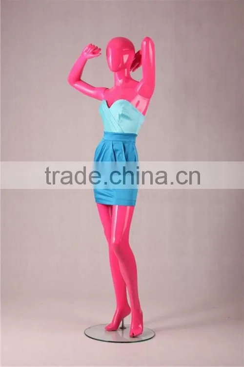 Christmas window display women mannequins with abstract face