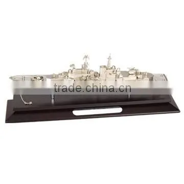 3D engraved Zinc alloy sailboat model for meeting room decoration, metal crafts shipping corporation souvenir