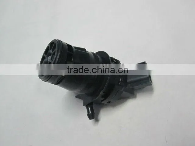 Headlamp washer nozzle 85330-21010 for Yaris Corolla Wish Corolla Prius