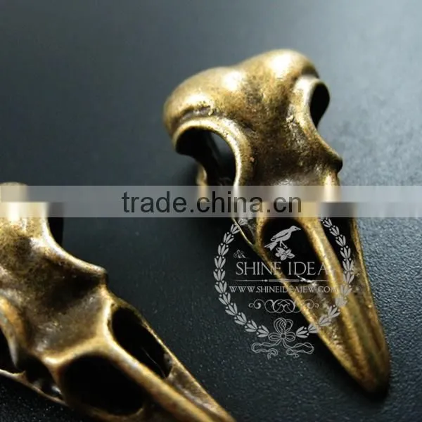32*15mm vintage antique bronze metal heavy duck head skull pendant charm 1810421