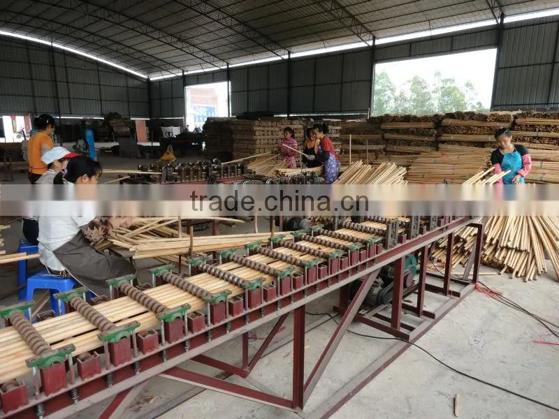 Short delivery day wooden handle for grass broom