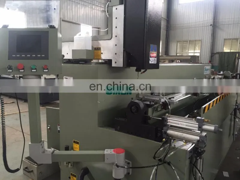 CNC 4 Axis milling machining center for aluminum window frame