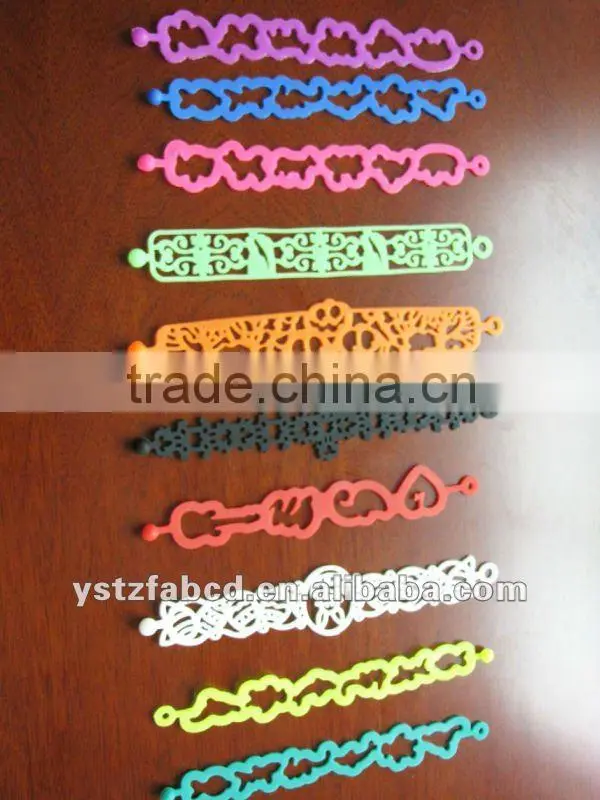 Fashion hollow silicone bracelets