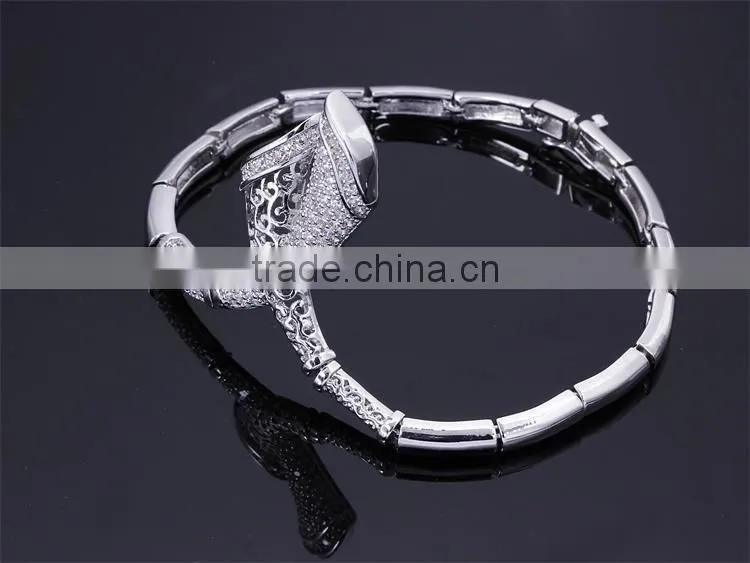 Newest Design Ladies Cubic Zirconia Pendant Classic Banquet Dressed Jewelry Set