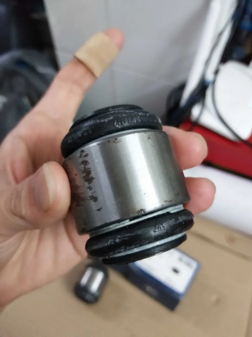 222 后摆臂胶套01