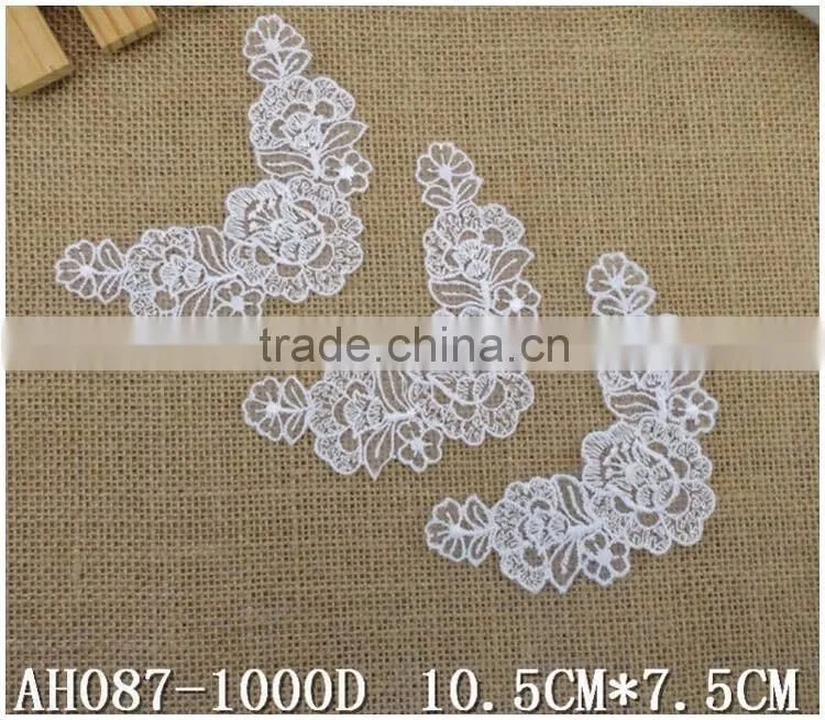 Factory Cheap 10.5*7.5cm Water Suloble Floral Nylon Small U shape collar motif