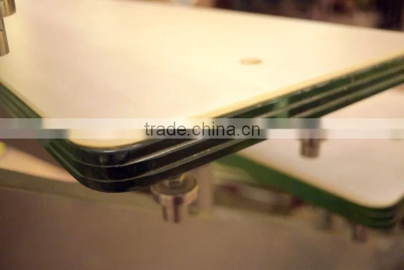 GLASS LAMINATED STAIRCASE