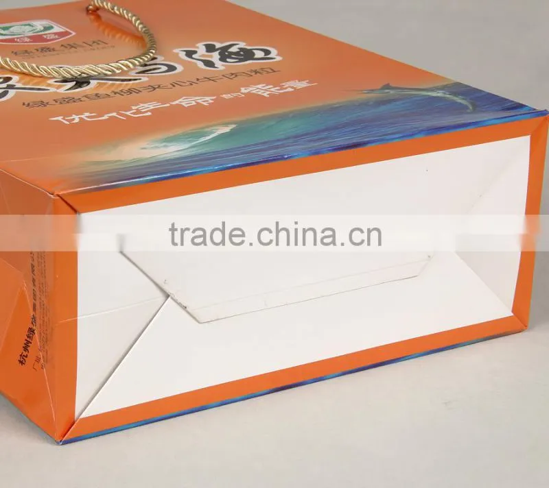 Accept custom order offset printing surface laminated hand length handle luxury shopping recycled gift packaging paper