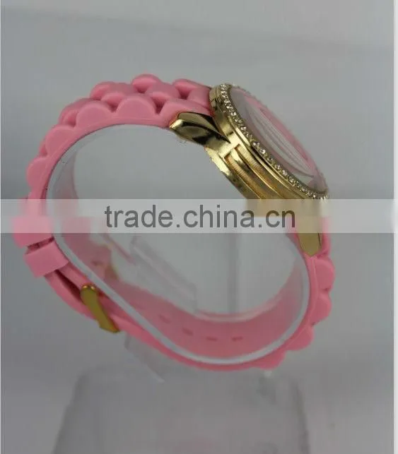 Korean ladies crystal watch 2013, 1 piece for MOQ
