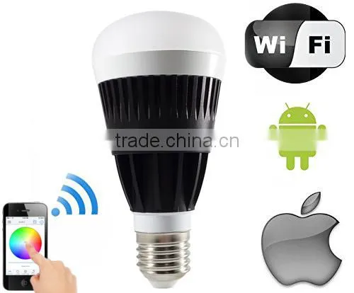 Econova Smart WiFi led light bulb speaker on the go