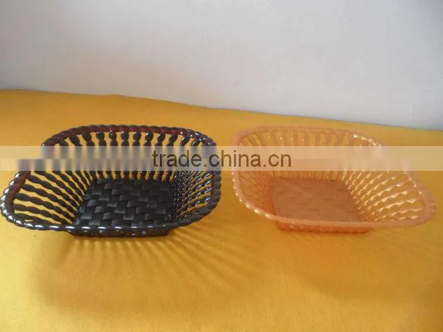 Plastic fruit plate