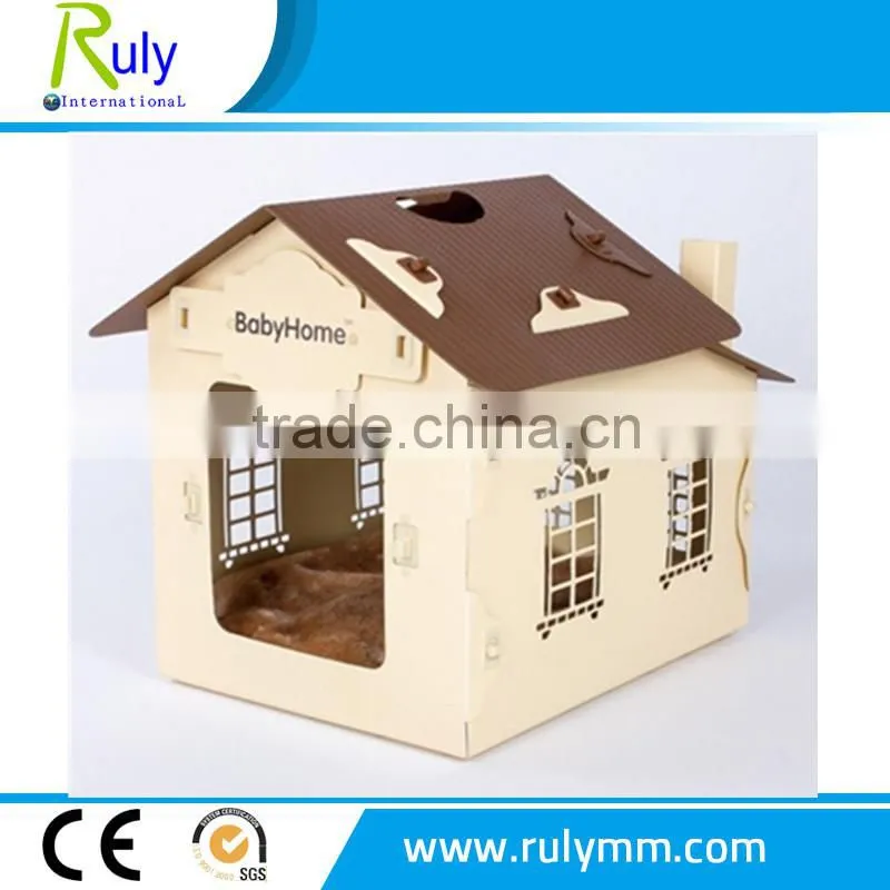 2015Hot selling Assembled Plastic Dog House