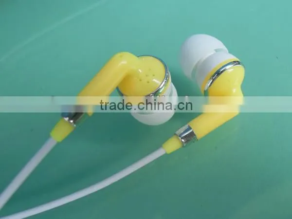 Lose yourself in stereo earphone & headphone