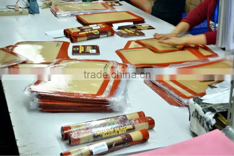 High Quality Purple Color Fashion silicone baking mat