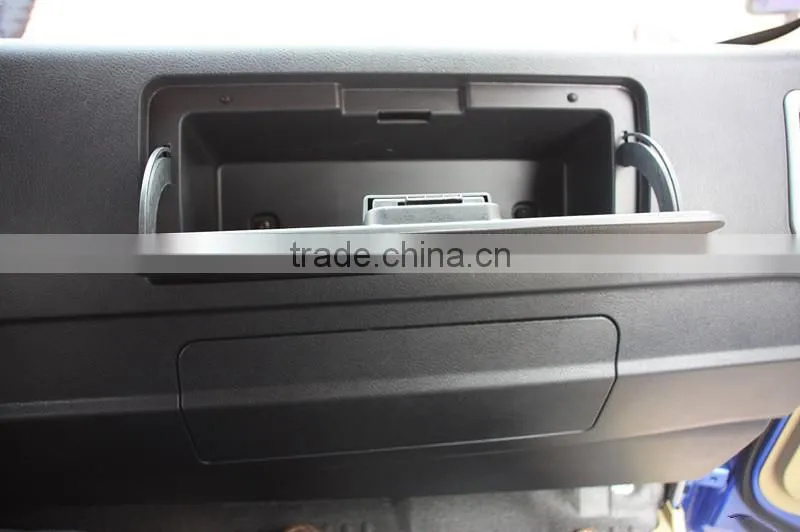 Diesel Fuel Type and New Condition SINOTRUK howo 4*2 cargo truck