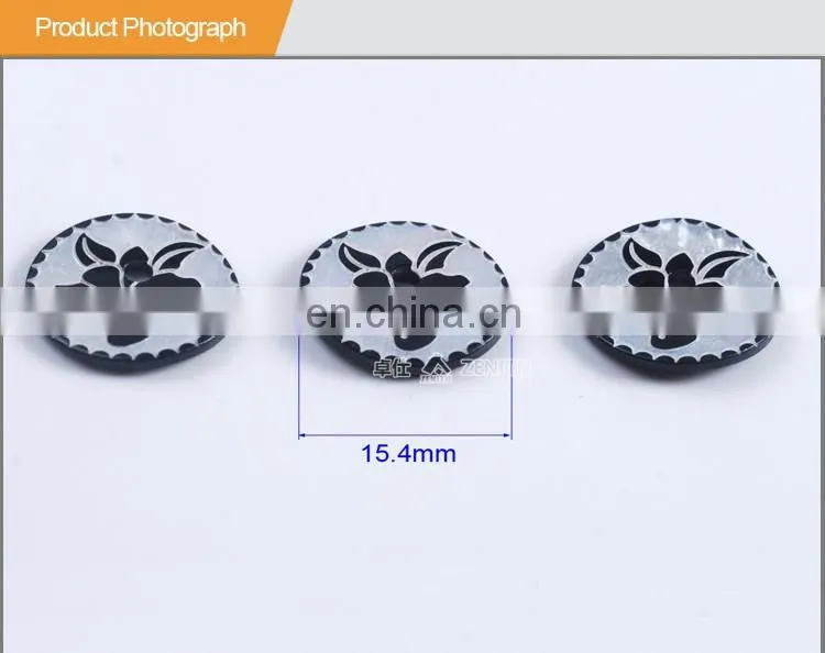 Custom Carving Natural Agoya Shell Button with Printing Flower BN80077