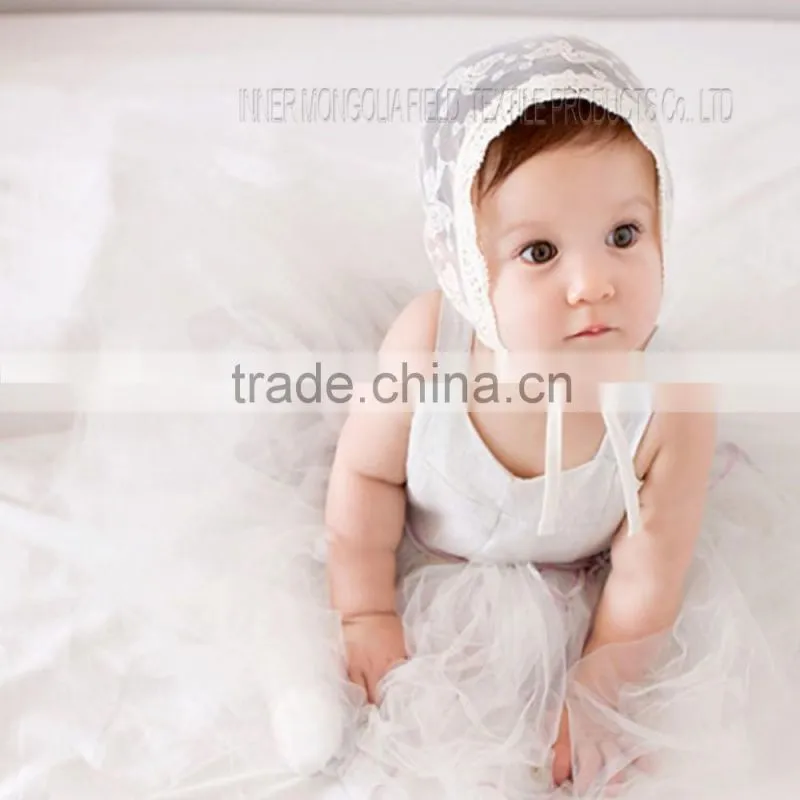 Baby Vintage Style Lace Bonnet