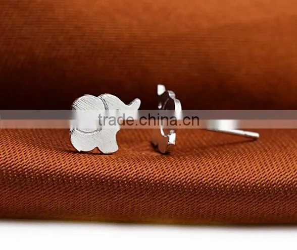 925 Sterling Silver Cute Lovely Elephant Animal Post Stud Earring