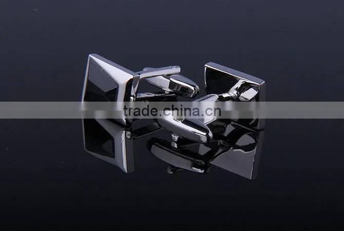 Black/Red/Purple Color Crystal inlaid cufflink