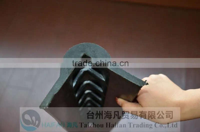 High strength round corner guard with yellow stripe/ Rubber Column protector/reflective wall corner guard for parking