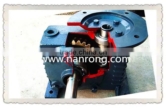 Economic fish and shrimp farming floating surface paddle wheel aerator for pond