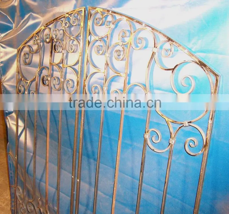 Low price steel gate fence gate, main gate colors, latest main gate designs on alibaba online shopping