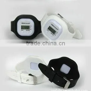 cheap sports promotional gift items multifunction 3d sensor pedometer with 7 days memory
