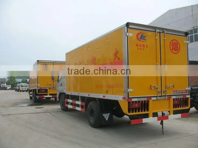3-6t Foton 4x2 Van box Truck