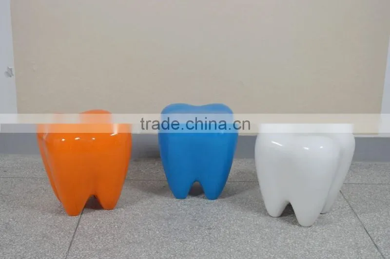 Restaurant and living room chair,wholesale fiberglass tooth shape chair