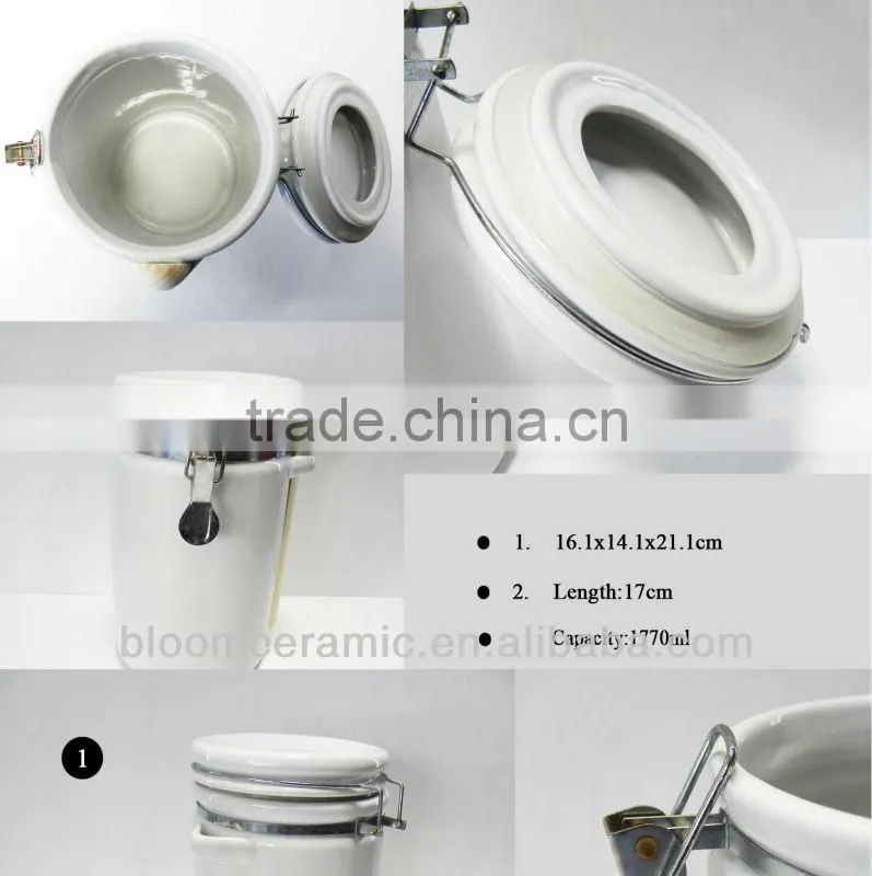 Ceramic cruets wiith high quality