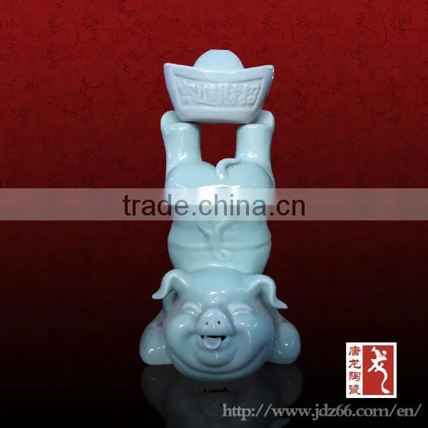 Excellent quality high gloss handmade porcelain white ceramic statue sculpture for collection