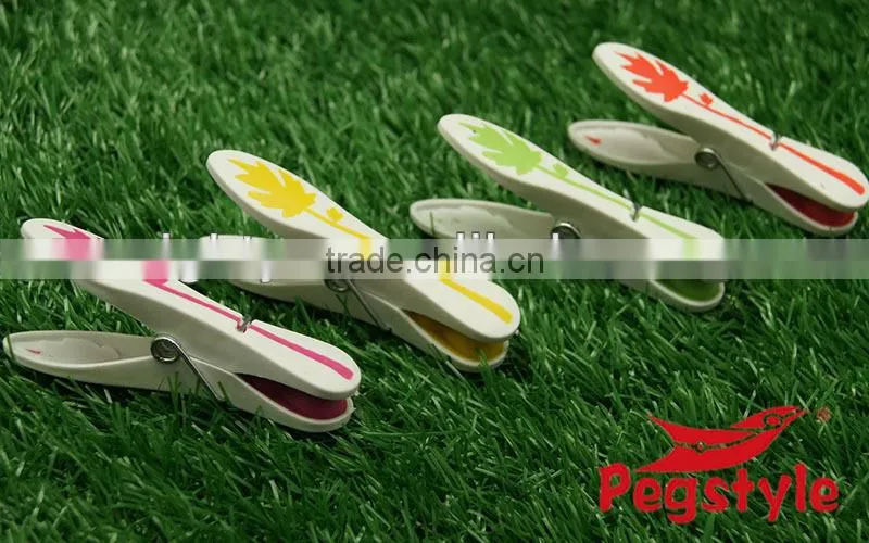 high quality TPR flower plastic peg plastic peg clips hot sold in Europe