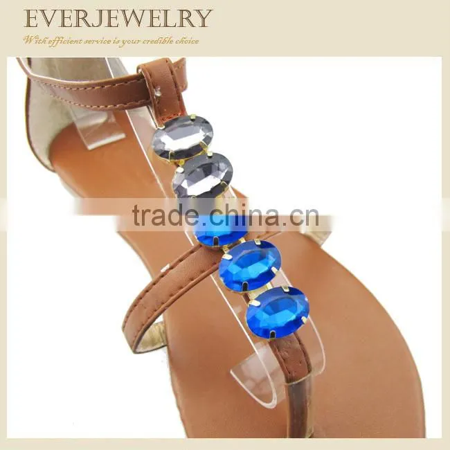 2017 new arrival fashion parts of a sandal