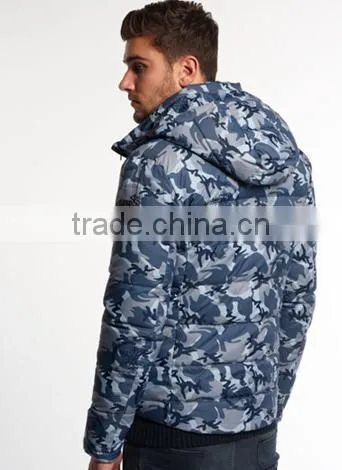 2017 new design men downlook jacket with print and detach hood (RMJ011)