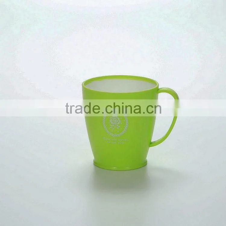 Reusable Cartoon Plastic Cups --Green