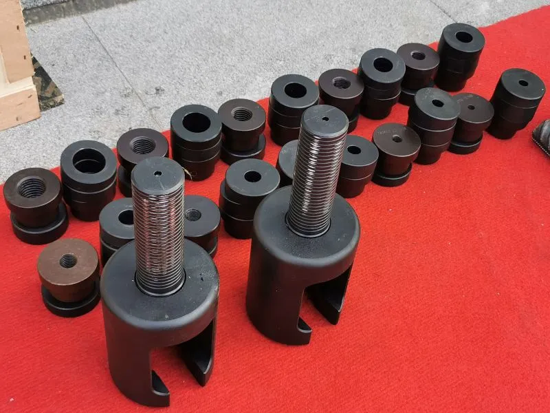 M6 M8 M10 M12 M24 M32 Hydraulic Universal Testing Machine Fastener Grips Bolt Nut Fixture