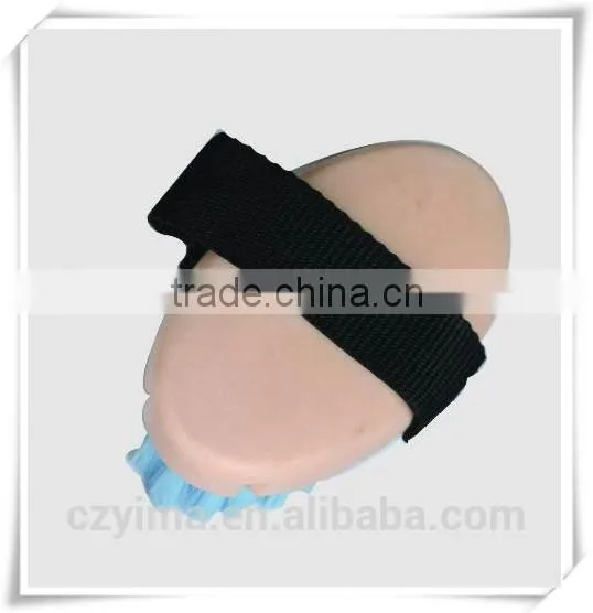 Plastic backed horse dandy brush