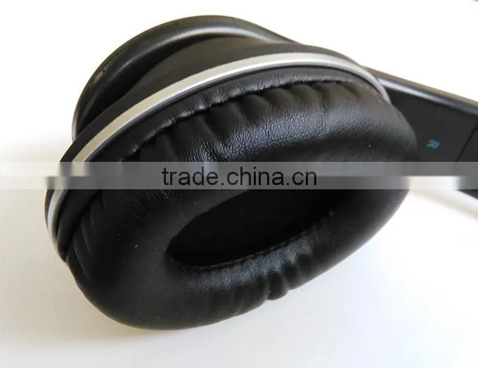 Best cost headphone wireless bluetooth function headband headset with rechargeable battery