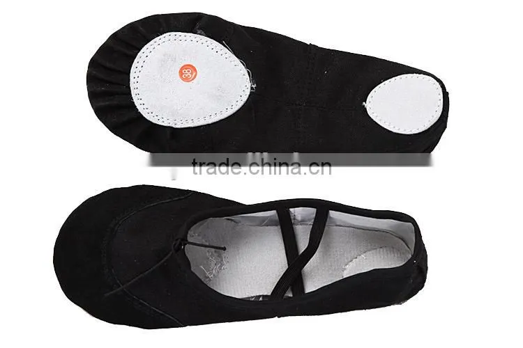 Comfy and Soft Cheap Canvas Shoes in Different Sizes