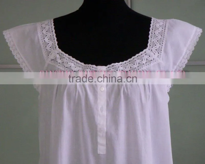 Ladies' Nightgown