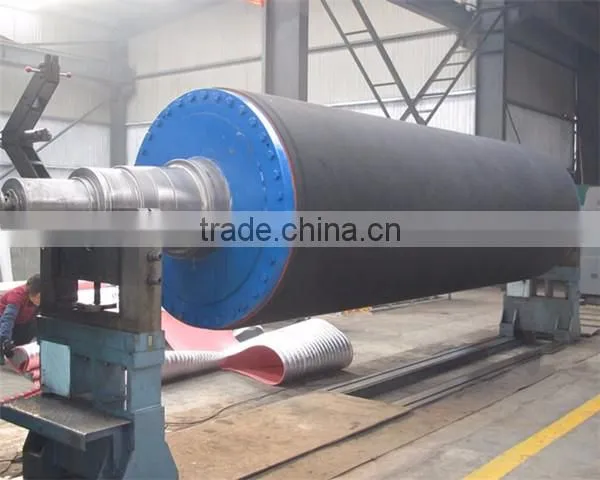 blind drilled press roll for paper machine