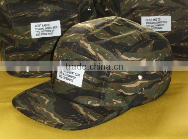 custom flat brim 5 panel floral hats with woven label