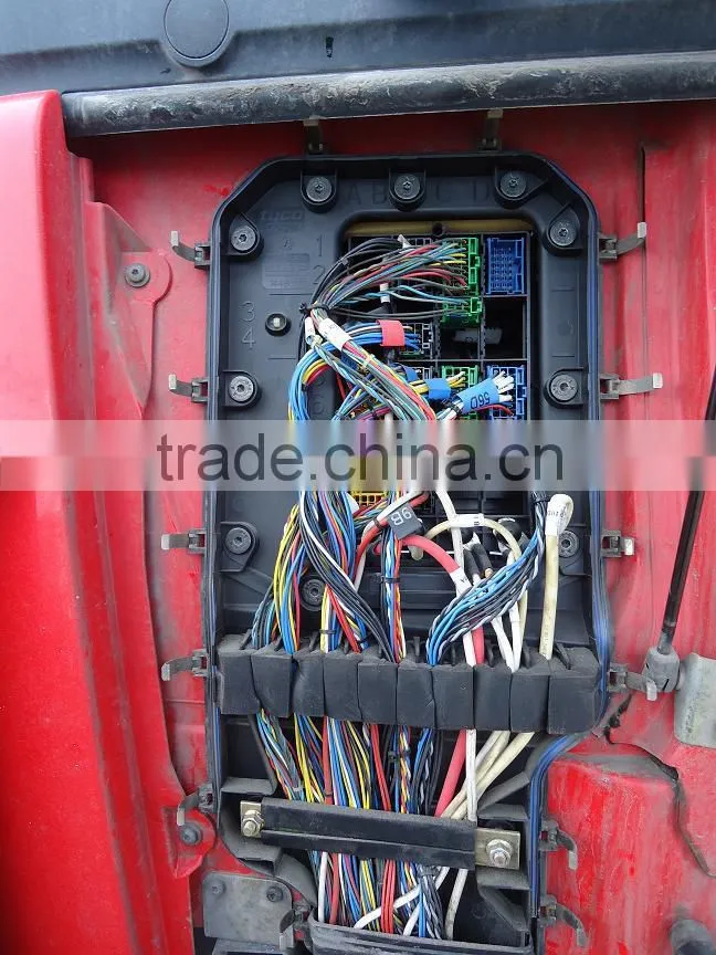 Original Truck Adblue Emulator Box 8 in 1 with Nox Sensor for Mercedes MAN Scania Iveco DAF Volvo Renault and Ford