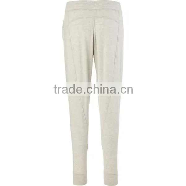 Relaxed fit ladies zipper pocket yoga pants