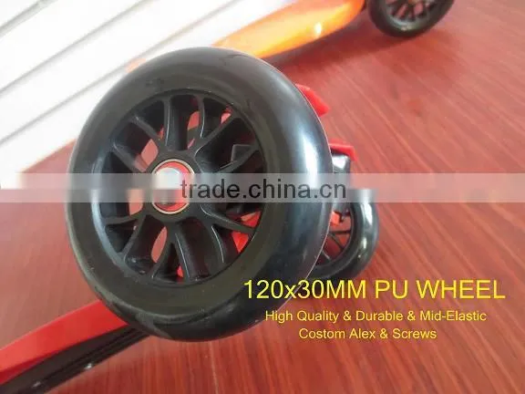 maxi scooters with four wheels