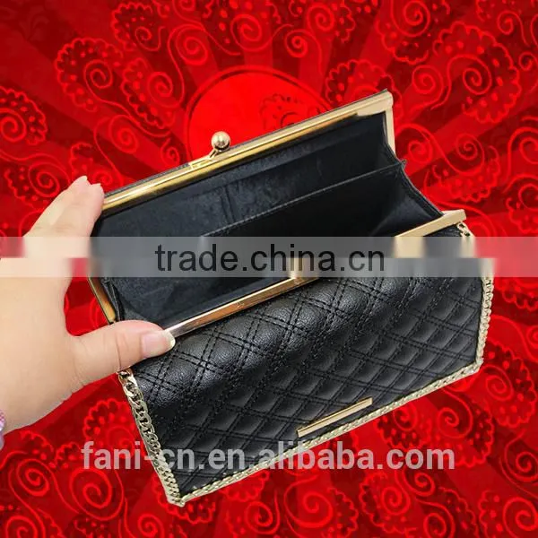 Luxury style high quality leather wallets for lady with chain and hinge design
