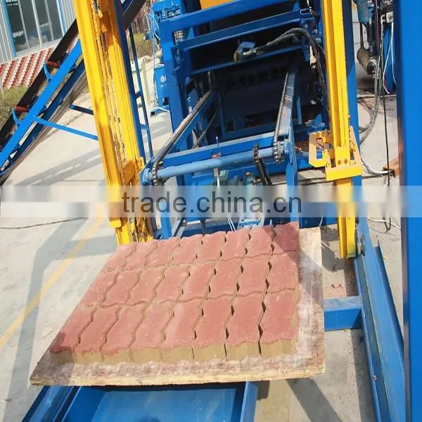 hot selling concrete brick making machine from China