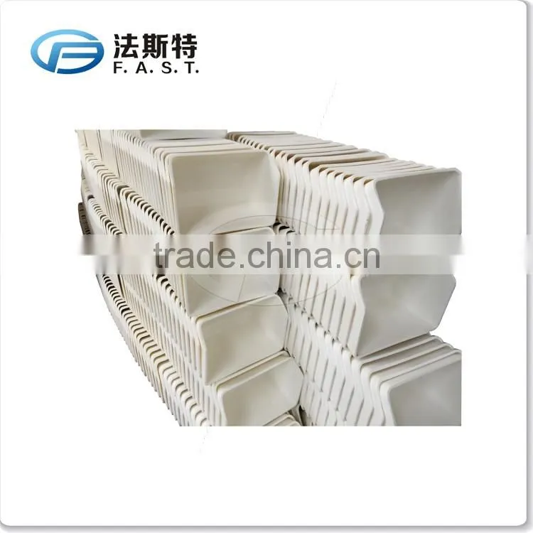 Plastic bucket
