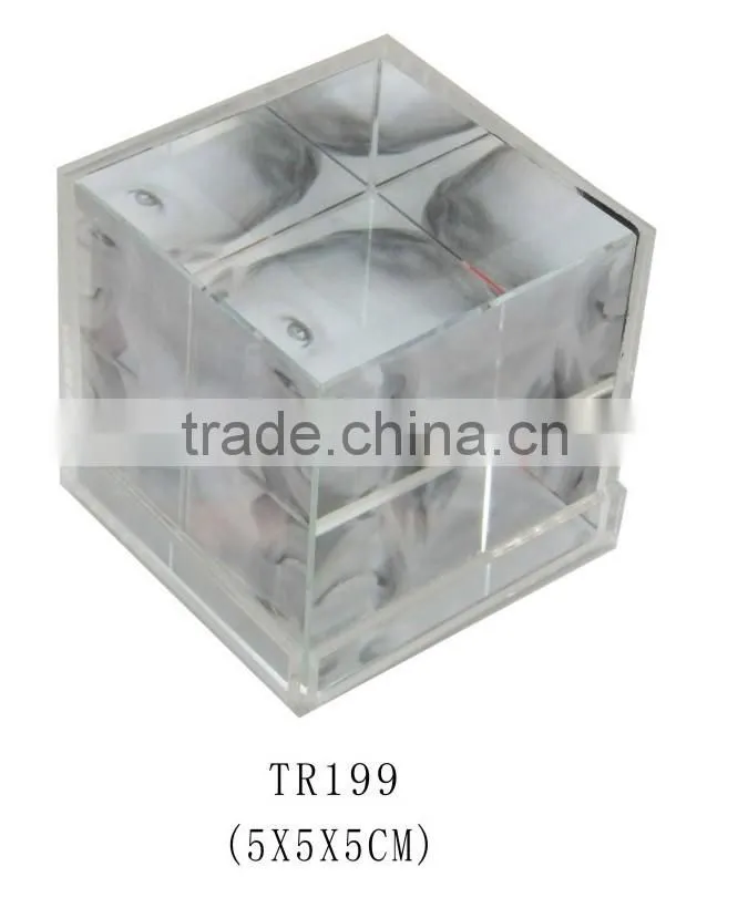 Crystal photo cube