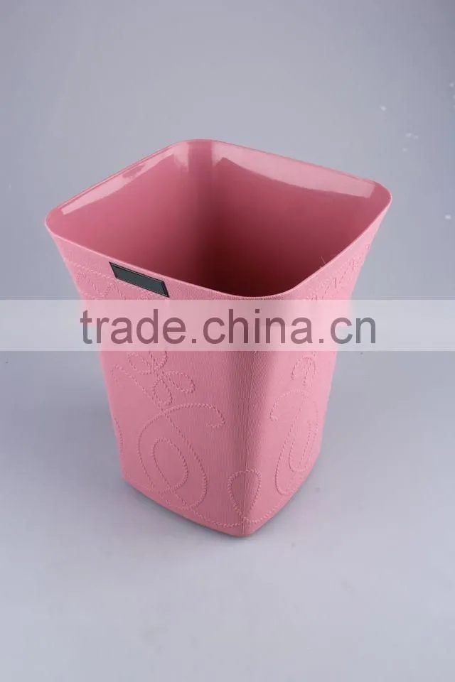 Household Garbage Can/Rubbish Bin With Relief Pattern/Plastic Trash Can